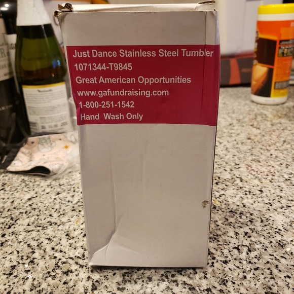 Just Dance Tumbler - Picture 4 of 4